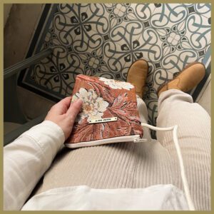 Paleis Het Loo telefoontasje oranje bloemen NIN-NIT